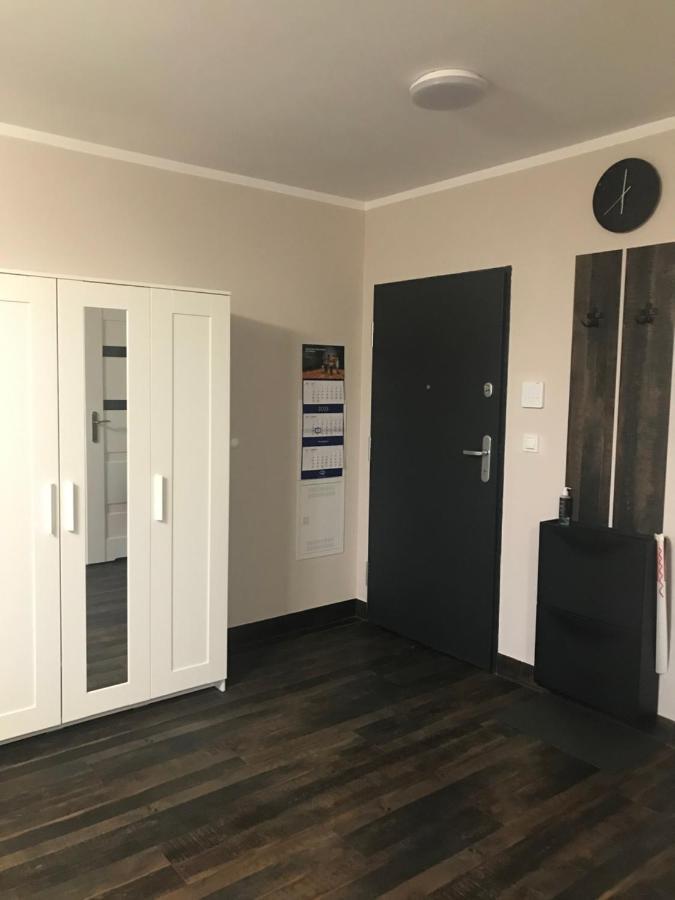 Kawalerka Na Targowej Torun Exterior foto