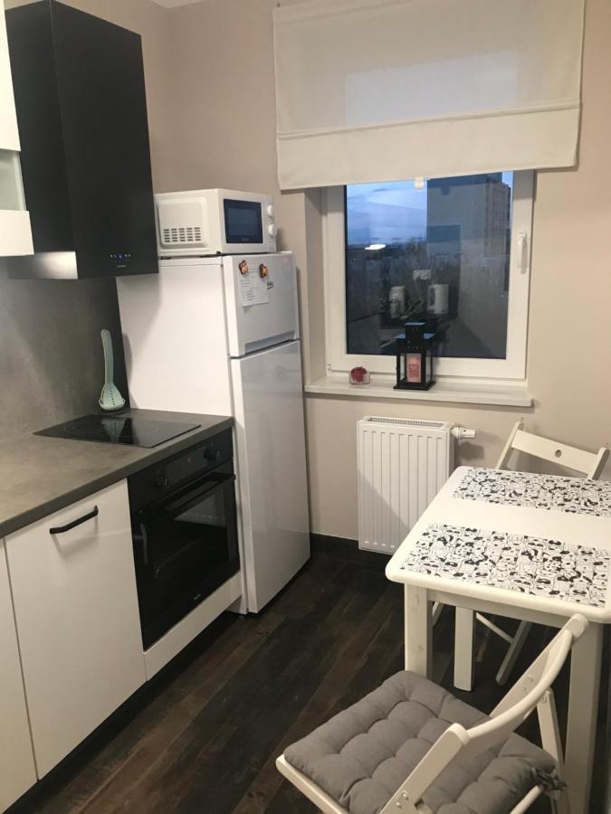 Kawalerka Na Targowej Torun Exterior foto